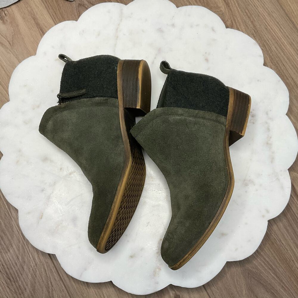 TOMS 'Deia' Forest Green Suede & Wool Ankle Bootie | Women's 9.5 US